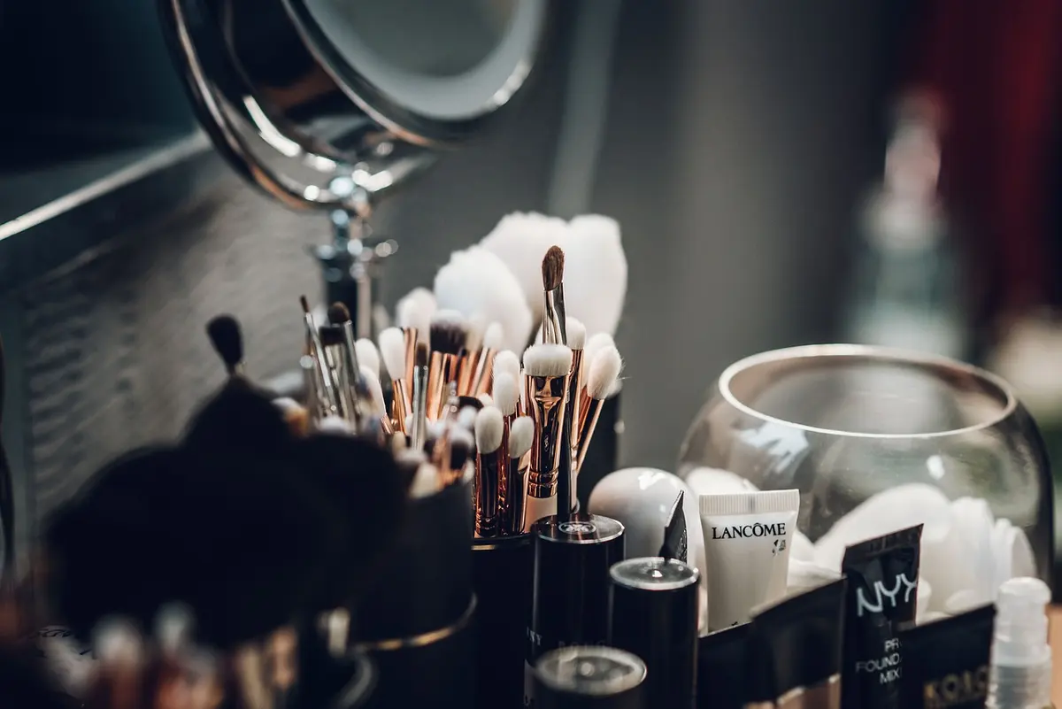 Best Makeup Starter Kits 2026: Everything You Need to Begin